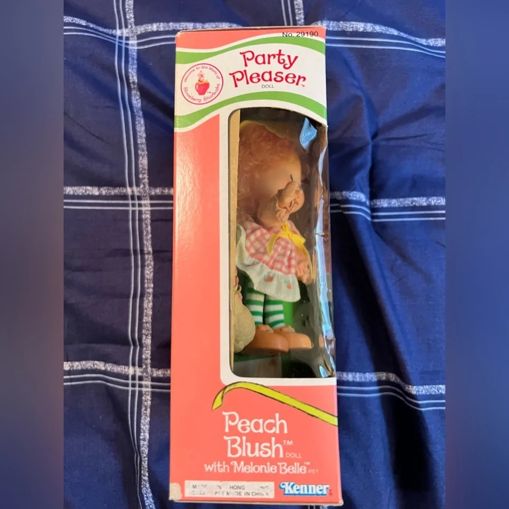 Strawberry Shortcake Peach Blush Party Pleaser, NRFB
